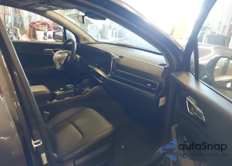 2024 Kia Sportage Hybrid Ex from USA, damaged, VIN KNDPVCDG8R7167218